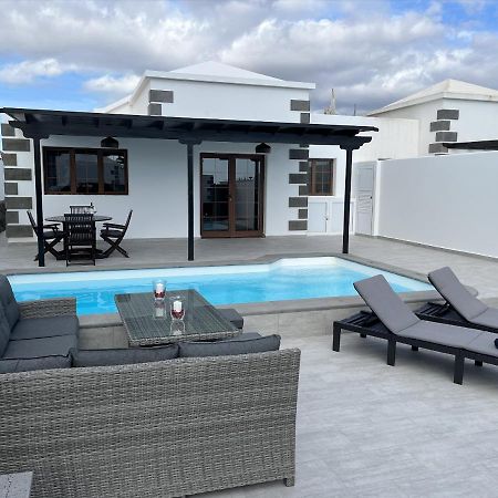 Stunning Villa Arabella - Heated Pool - Bbq - Amazing Terrace - Playa Blanca Exterior foto
