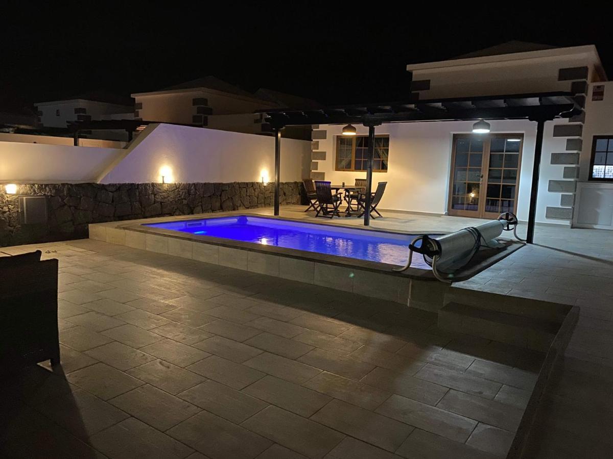 Stunning Villa Arabella - Heated Pool - Bbq - Amazing Terrace - Playa Blanca Exterior foto