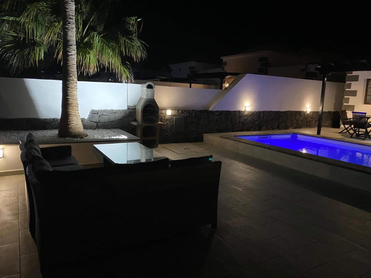 Stunning Villa Arabella - Heated Pool - Bbq - Amazing Terrace - Playa Blanca Exterior foto
