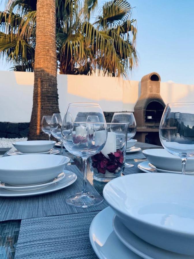 Stunning Villa Arabella - Heated Pool - Bbq - Amazing Terrace - Playa Blanca Exterior foto